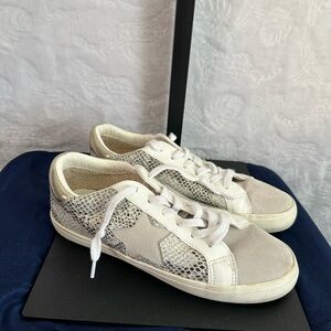 Vintage Havana White Sneakers with Silver Snakeskin Star